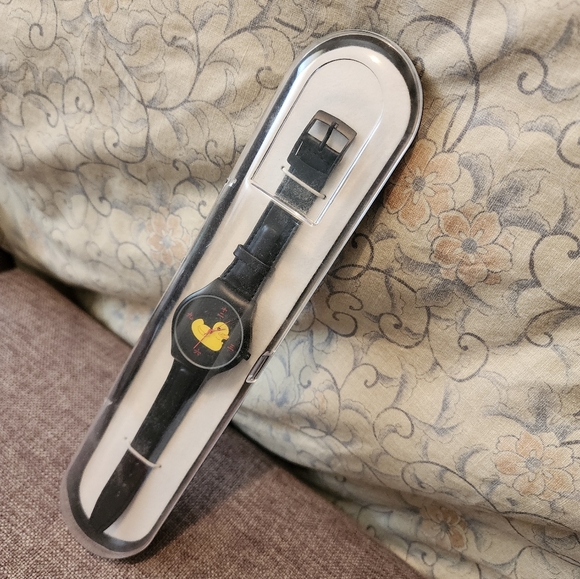 Conrad Hilton International Hong Kong Commerative Duck Watch Vtg Rare 90's Ltd - Picture 7 of 7